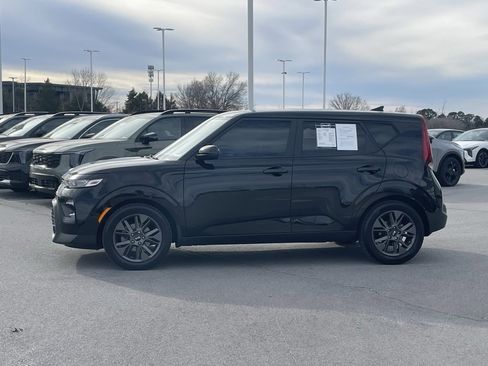 Certified 2021 Kia Soul EX image 4