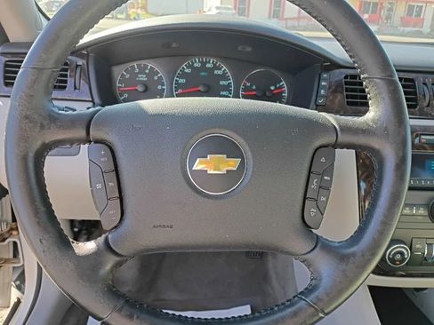 Used 2012 Chevrolet Impala LT FWD image 13