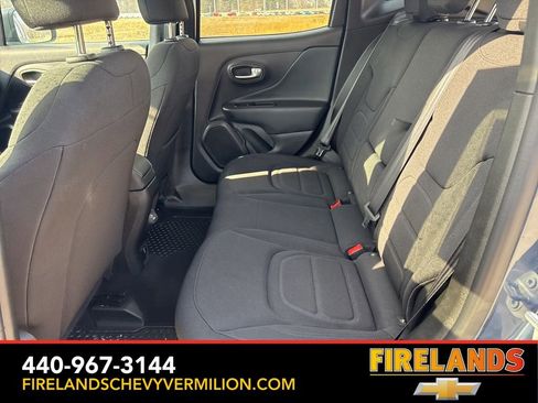 Used 2022 Jeep Renegade Latitude w/ Convenience Group image 42