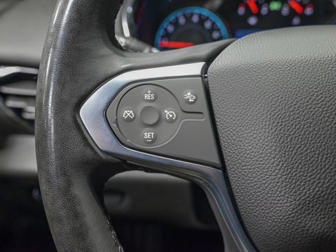 Used 2023 Chevrolet Traverse LT AWD/4WD image 19