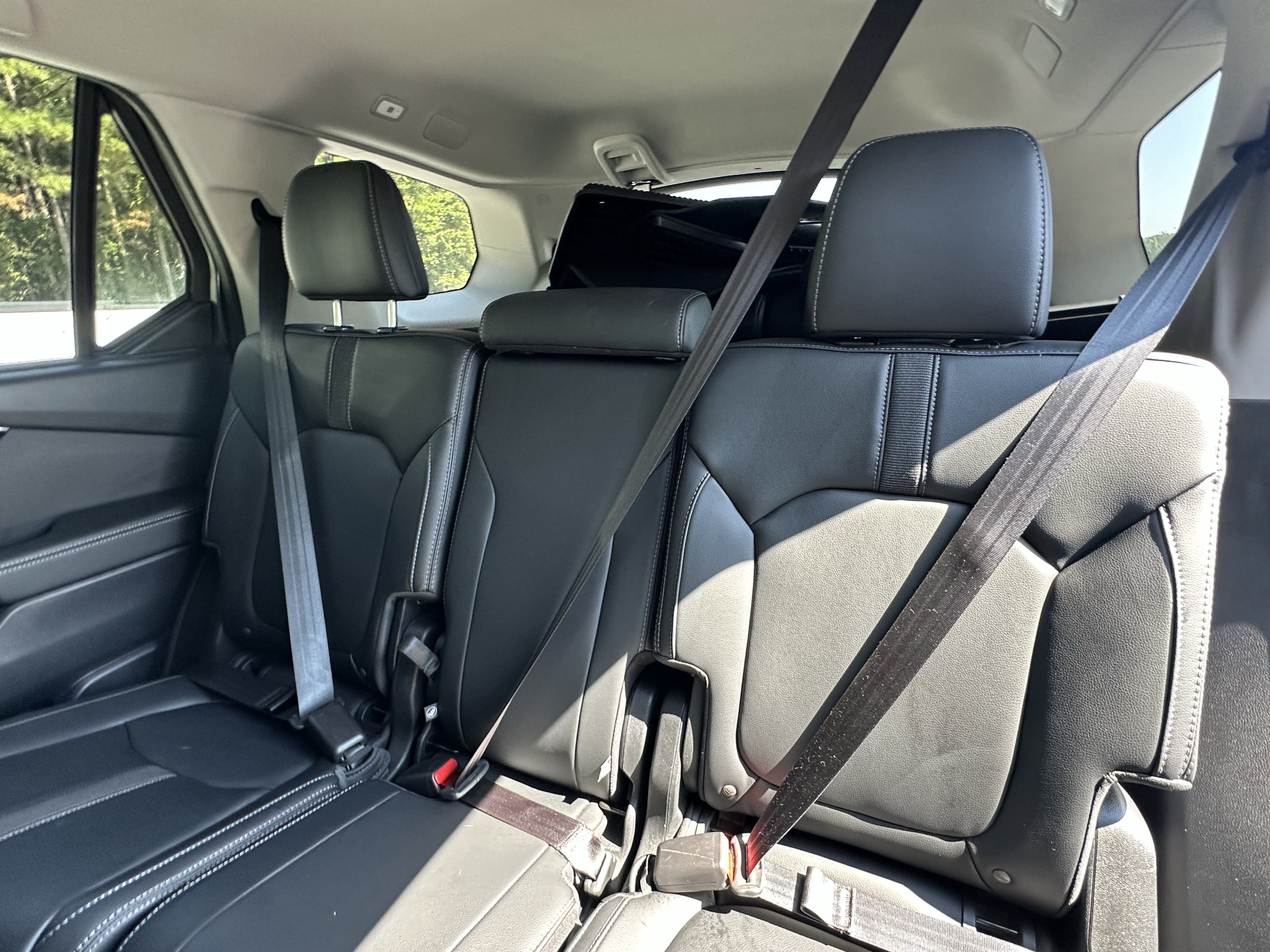 Used 2025 Honda Pilot EX-L image 8