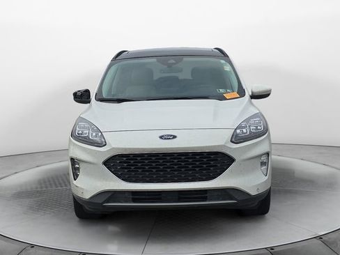 Used 2021 Ford Escape Titanium w/ Class II Trailer Tow Package image 8