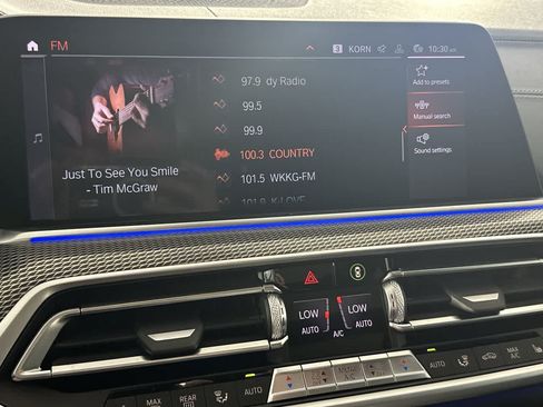 Used 2020 BMW X6 xDrive40i w/ M Sport Package AWD/4WD image 16