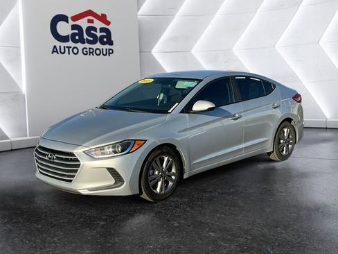 Used 2018 Hyundai Elantra SEL w/ Cargo Package image 7