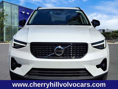 New 2025 Volvo XC40 B5 Plus w/ Protection Package Premier image 2