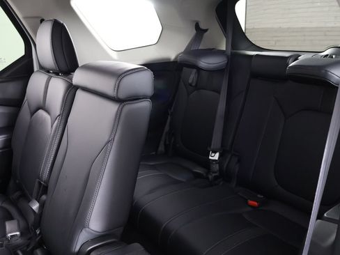 Used 2025 Honda Pilot EX-L image 34