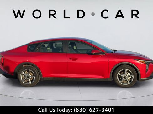 Certified 2025 Kia K4 FWD image 16
