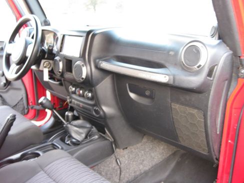 Used 2011 Jeep Wrangler Sport image 26