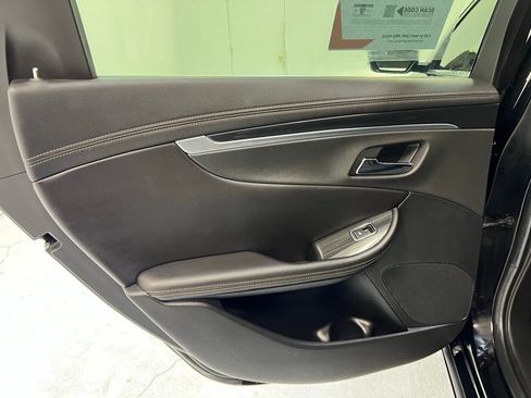 Used 2019 Chevrolet Impala LT image 29