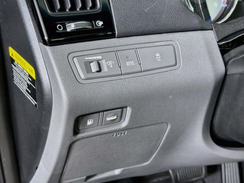 Used 2012 Hyundai Sonata Limited FWD image 21