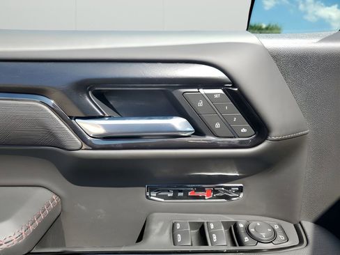 New 2026 GMC Sierra 1500 AT4X image 27