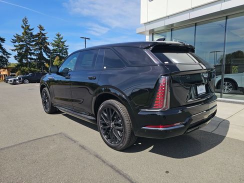 New 2026 Cadillac Escalade IQ Sport 2 w/ LPO, ONYX Package AWD/4WD image 5