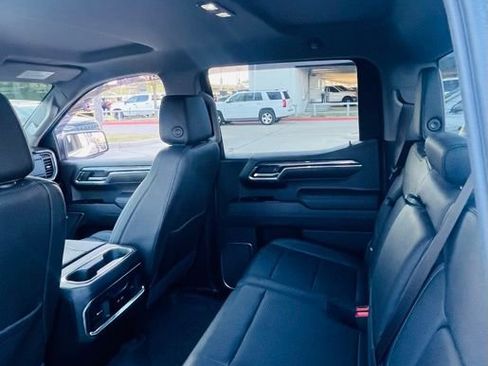 Used 2023 Chevrolet Silverado 1500 LTZ image 10