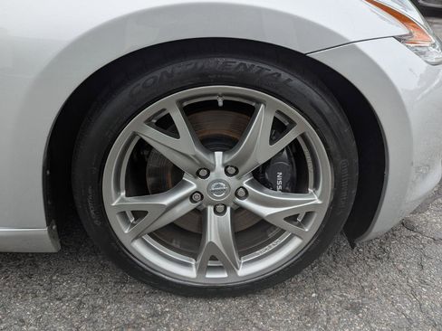 Used 2010 Nissan 370Z Touring w/ Sport Pkg RWD image 45