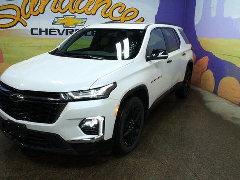 Used 2024 Chevrolet Traverse Premier w/ Redline Edition image 4