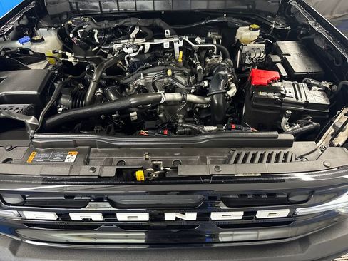 Certified 2025 Ford Bronco Outer Banks AWD/4WD image 23