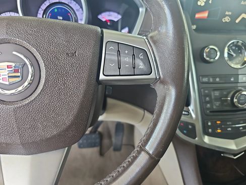 Used 2011 Cadillac SRX Luxury image 29