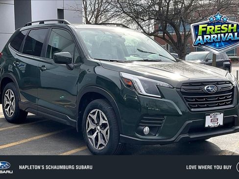 Used 2023 Subaru Forester Premium image 1