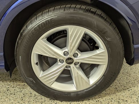 Certified 2026 Audi Q4 e-tron Premium w/ Convenience Package image 27