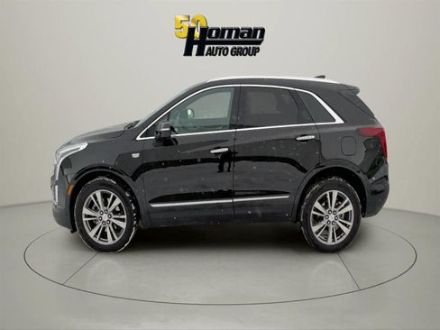 Used 2025 Cadillac XT5 Premium Luxury image 2
