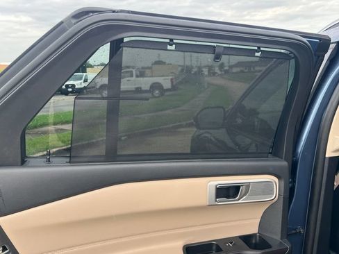 Used 2020 Ford Explorer Limited AWD/4WD image 43