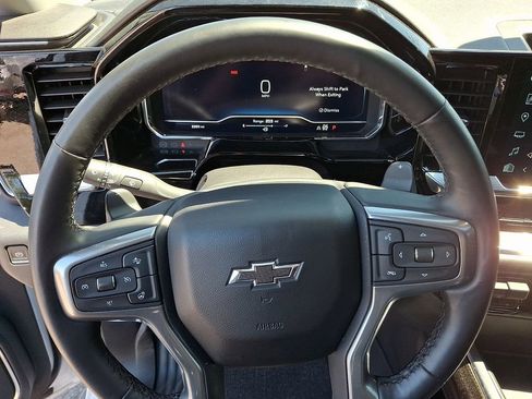 Used 2024 Chevrolet Silverado 1500 LT Trail Boss w/ Convenience Package II AWD/4WD image 26