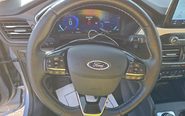 Used 2022 Ford Escape Titanium w/ Titanium Elite Package AWD/4WD image 7