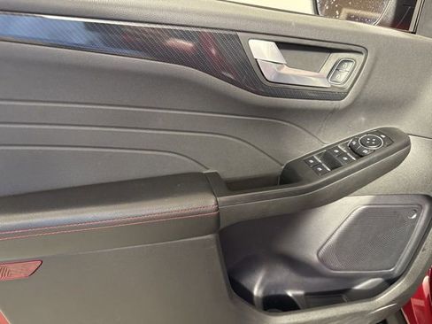 Used 2024 Ford Escape ST-Line image 15