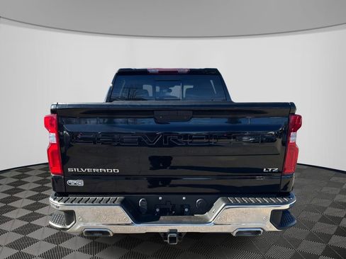 Used 2022 Chevrolet Silverado 1500 LTZ w/ LTZ Premium Package image 6