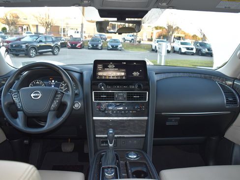 Certified 2024 Nissan Armada Platinum w/ Captain's Chairs Package image 22