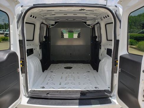 Used 2022 RAM ProMaster City Tradesman FWD image 5