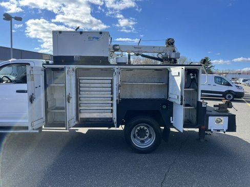 Used 2018 RAM 5500 Tradesman w/ Power & Remote Entry Group image 6