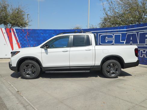 New 2026 Honda Ridgeline TrailSport image 10