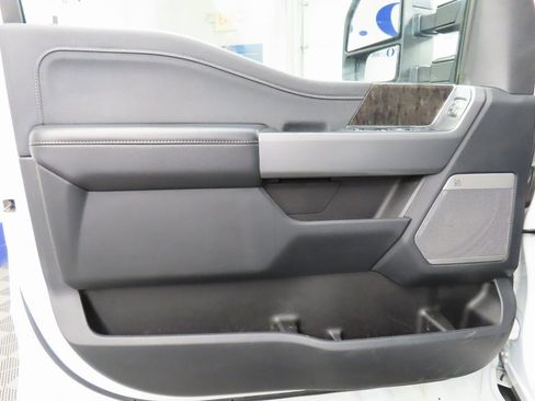 Used 2024 Ford F250 Lariat w/ Lariat Ultimate Package image 75