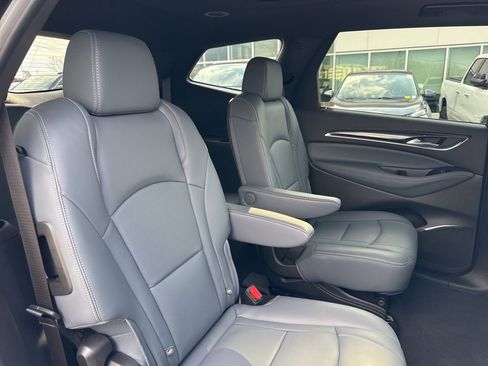Used 2022 Buick Enclave Premium w/ Experience Buick Package image 25