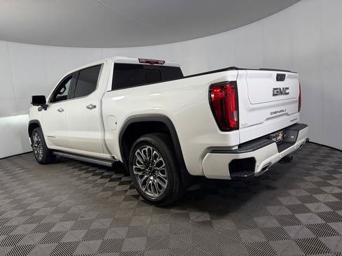 Used 2024 GMC Sierra 1500 Denali Ultimate AWD/4WD image 10