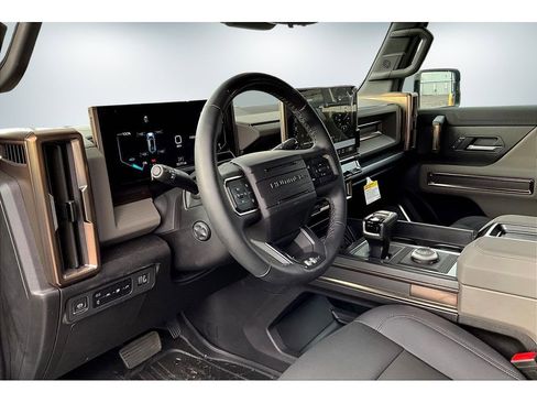 New 2025 GMC Hummer EV 3X image 7