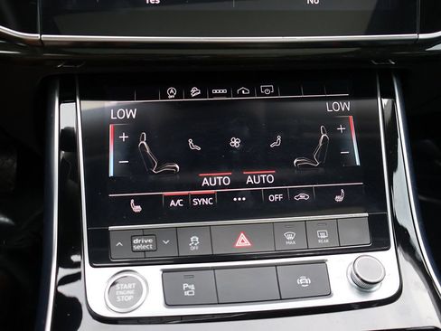 Used 2023 Audi Q7 3.0T Premium Plus w/ Premium Plus Package AWD/4WD image 55
