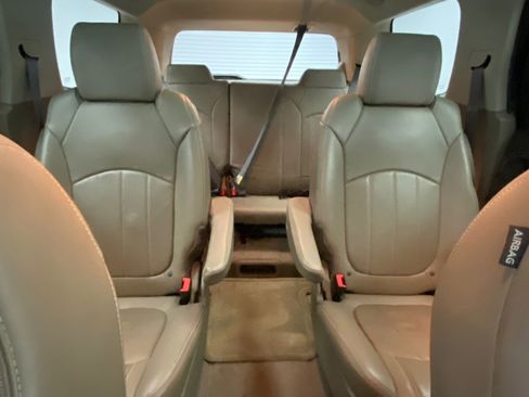 Used 2016 GMC Acadia Denali AWD/4WD image 42