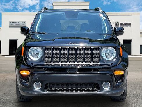 Used 2020 Jeep Renegade Altitude FWD image 3