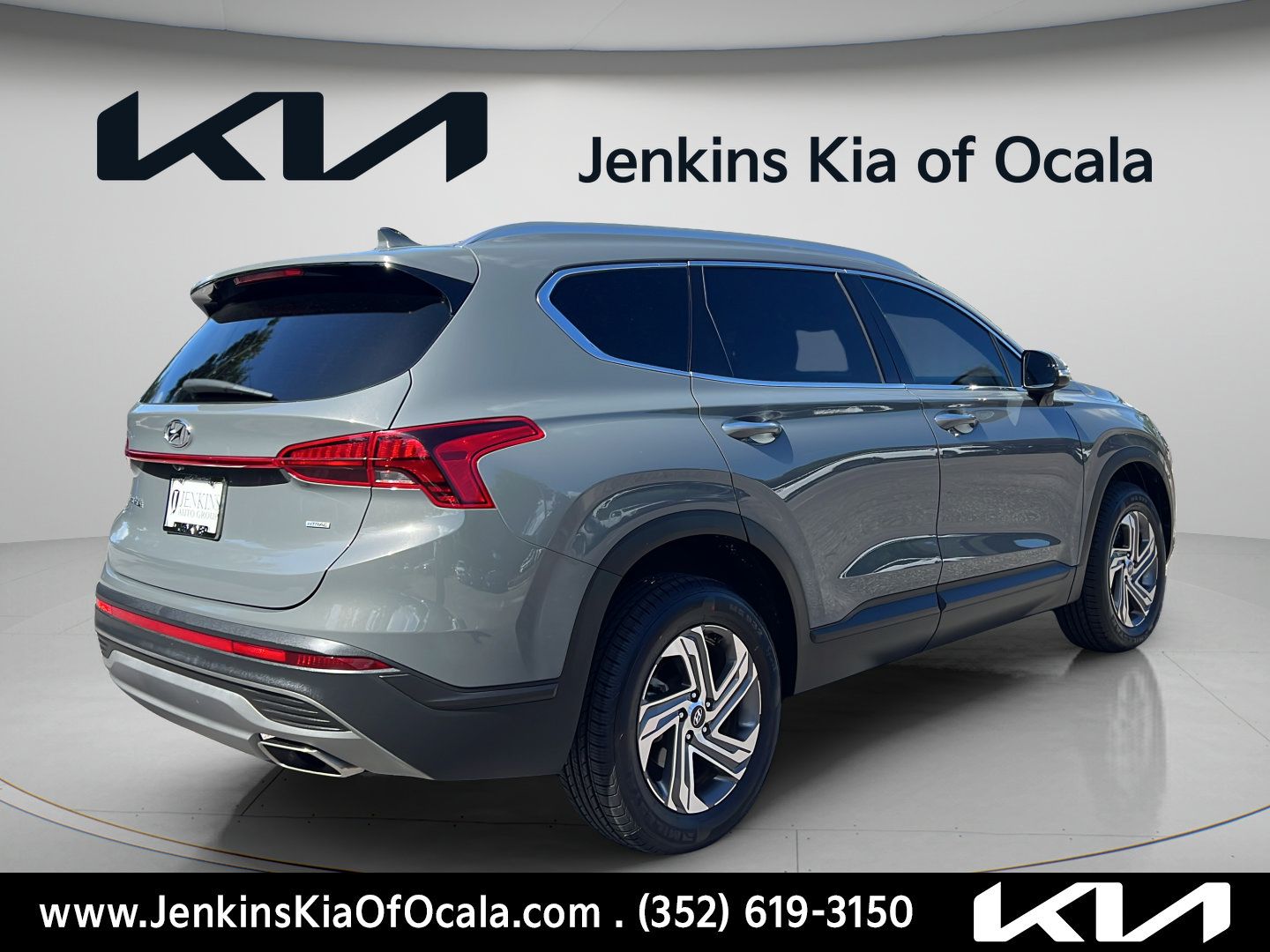 Used 2023 Hyundai Santa Fe SEL AWD/4WD image 3