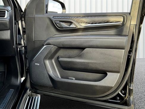 Used 2021 GMC Yukon Denali image 27