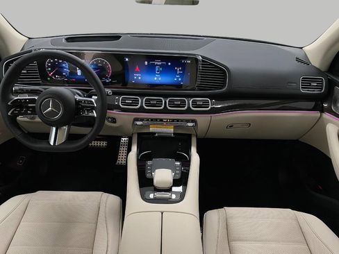 New 2026 Mercedes-Benz GLS 450 4MATIC image 22