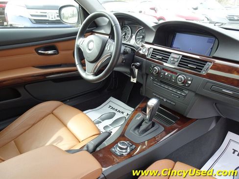 Used 2011 BMW 335i xDrive Coupe AWD/4WD image 16