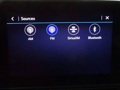 Used 2024 Chevrolet Trax LS image 31