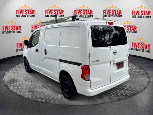 Used 2015 Nissan NV200 SV w/ Technology Package image 5