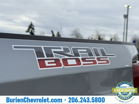 Used 2025 Chevrolet Silverado 1500 Custom Trail Boss image 38