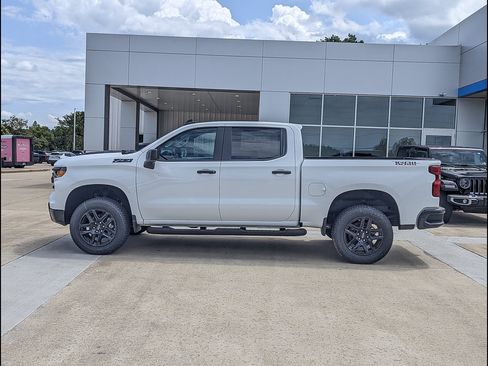 New 2026 Chevrolet Silverado 1500 Custom Trail Boss w/ Turbomax Blackout Package AWD/4WD image 9