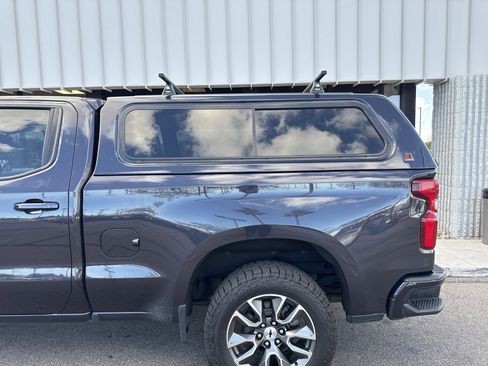 Used 2022 Chevrolet Silverado 1500 RST image 2