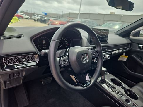 Used 2026 Honda Civic Sport image 13